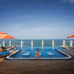 7 Seven Sea 4*, Da Nang Vietnam